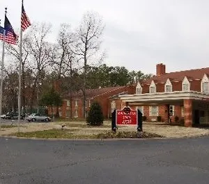 2* Hotel Ramada 1776